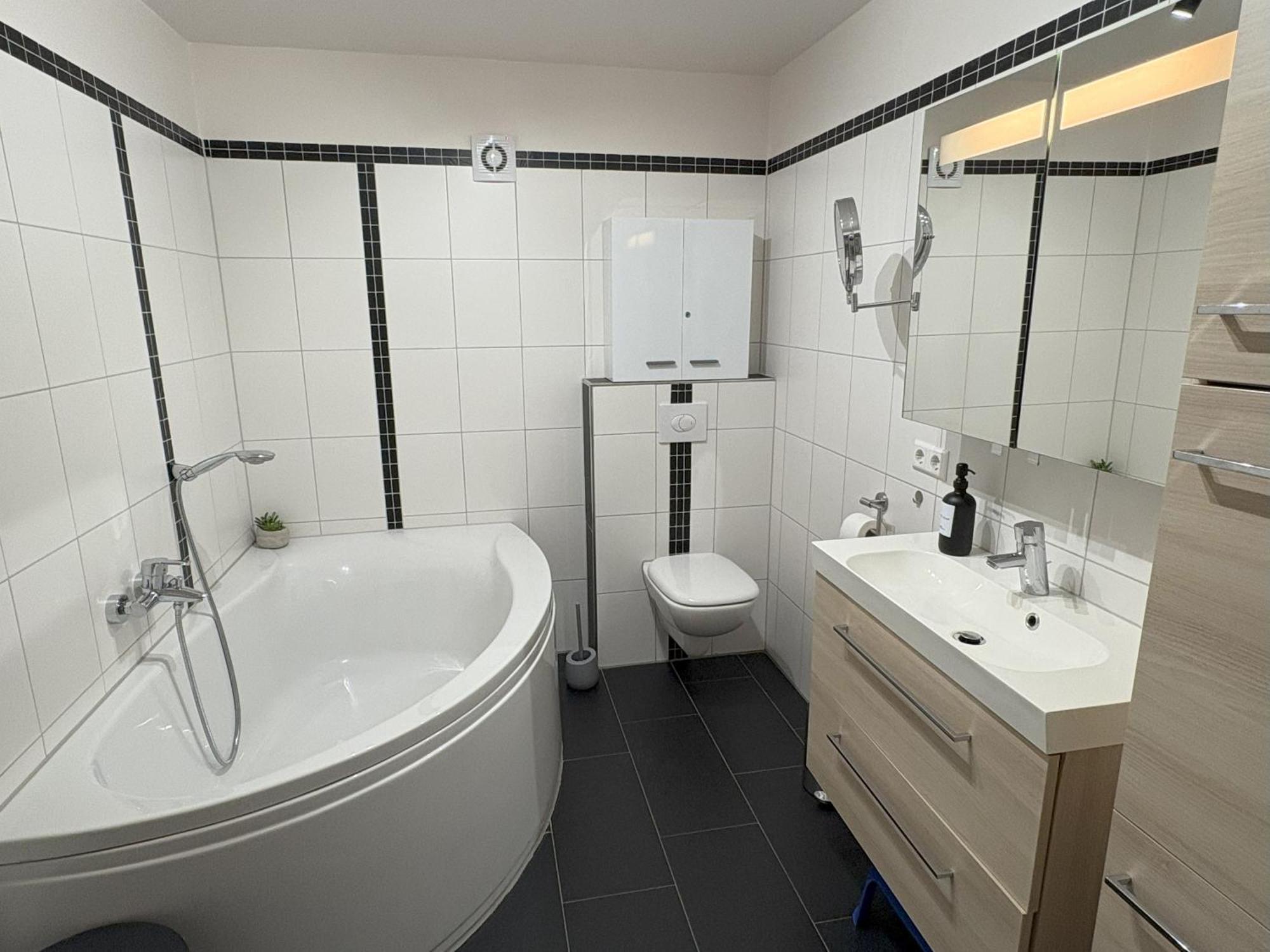 Uferglueck Apartments In Hagnau Am Bodensee Mit Terrasse المظهر الخارجي الصورة