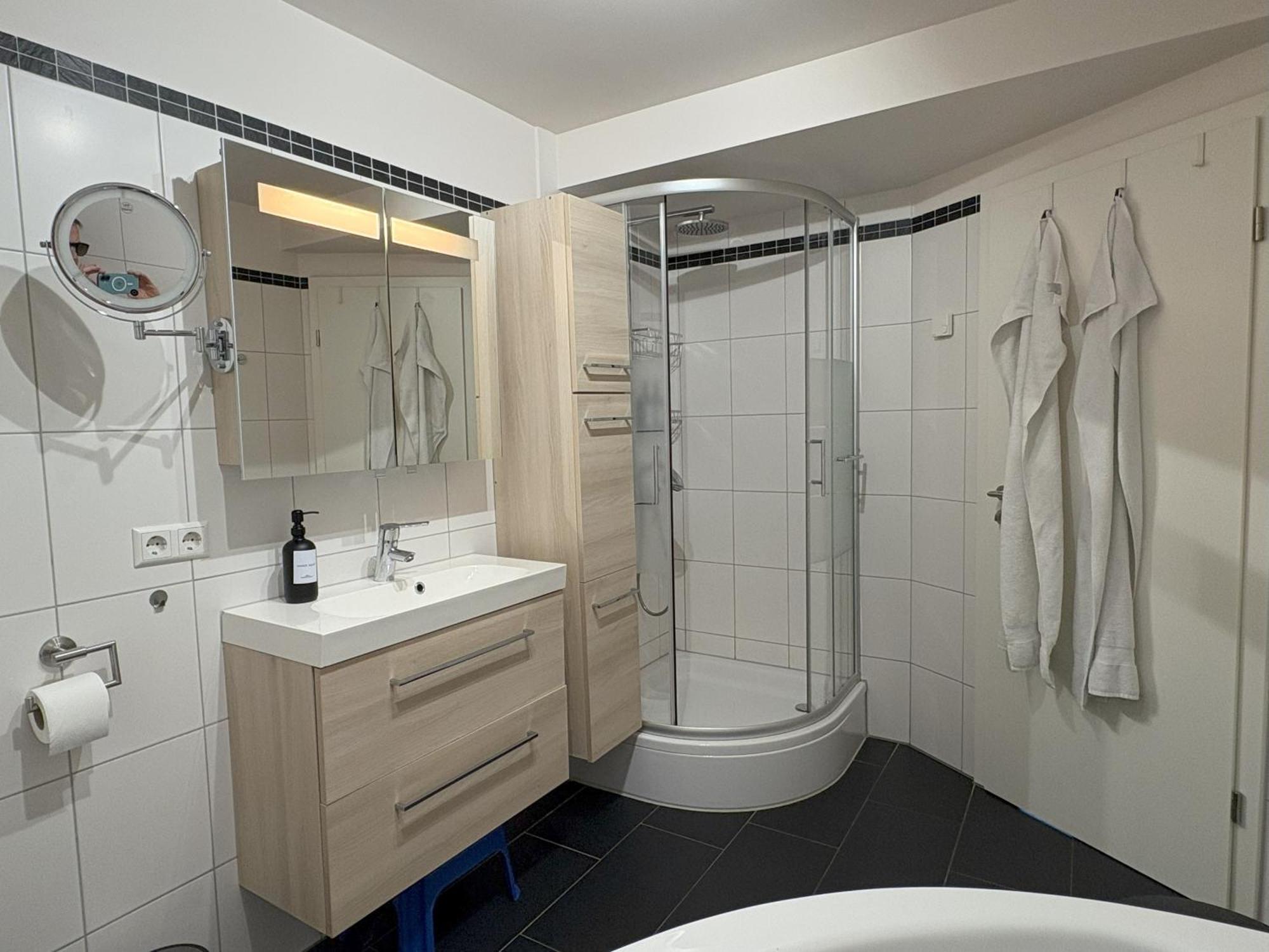 Uferglueck Apartments In Hagnau Am Bodensee Mit Terrasse المظهر الخارجي الصورة